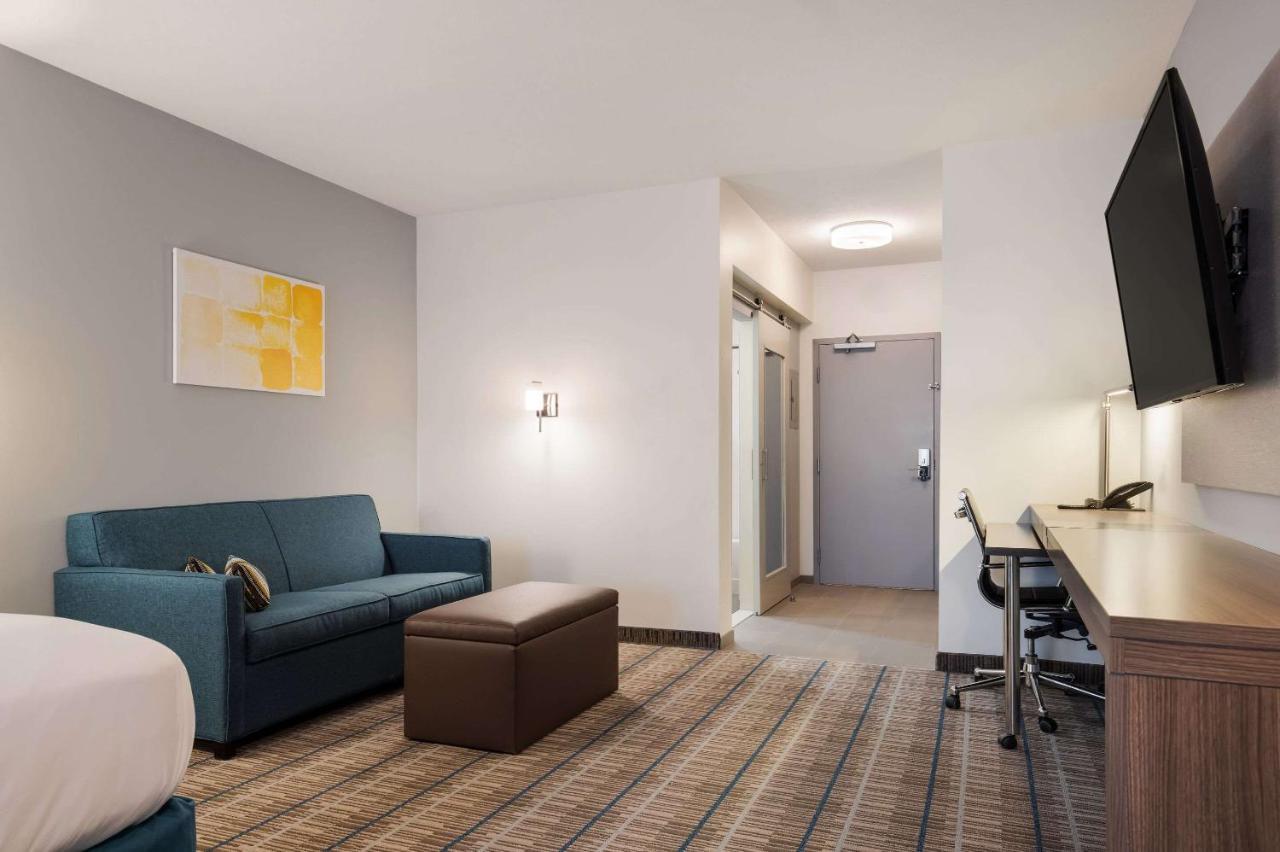 Mainstay Suites Ґейлорд Екстер'єр фото