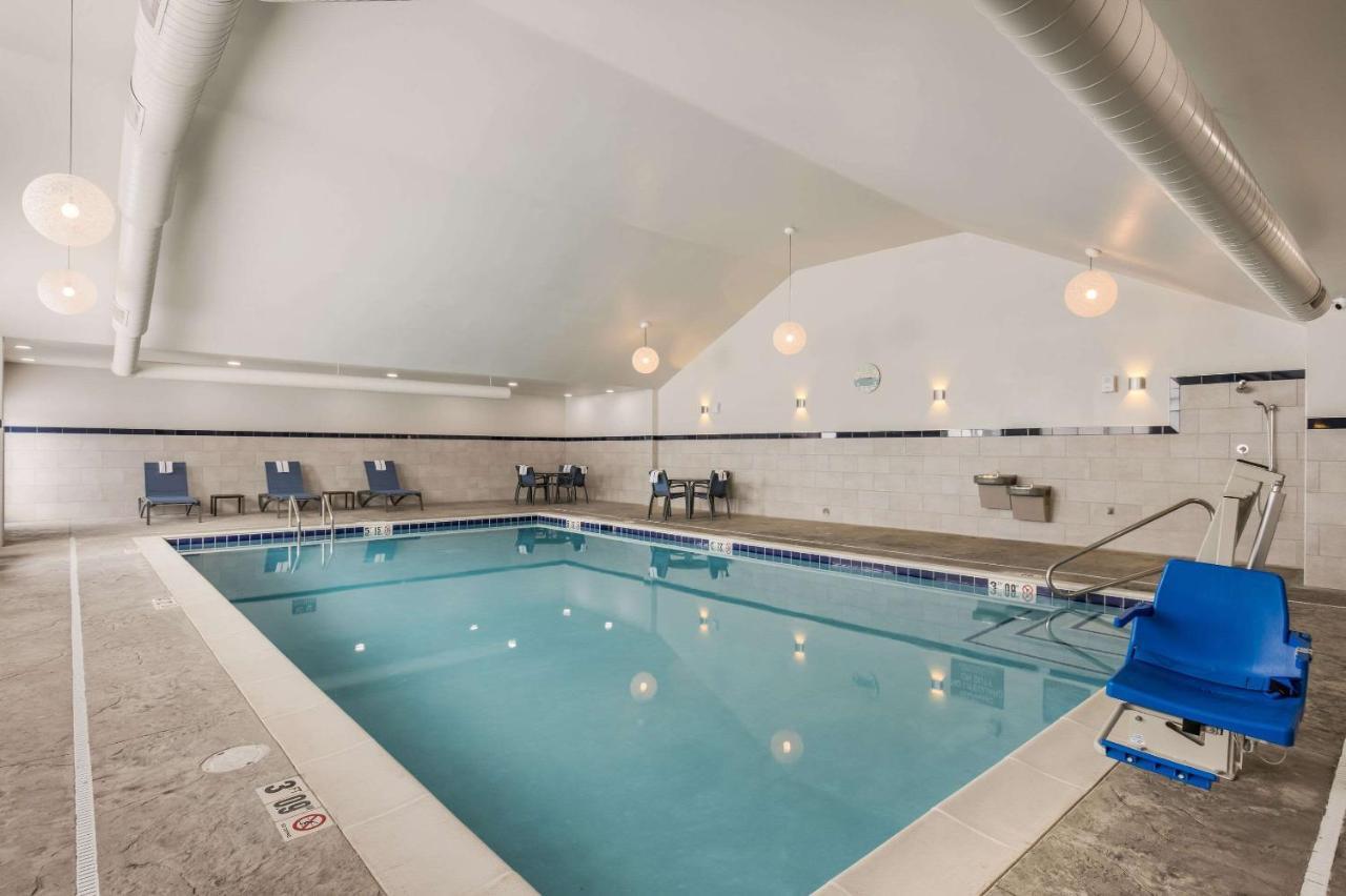 Mainstay Suites Ґейлорд Екстер'єр фото