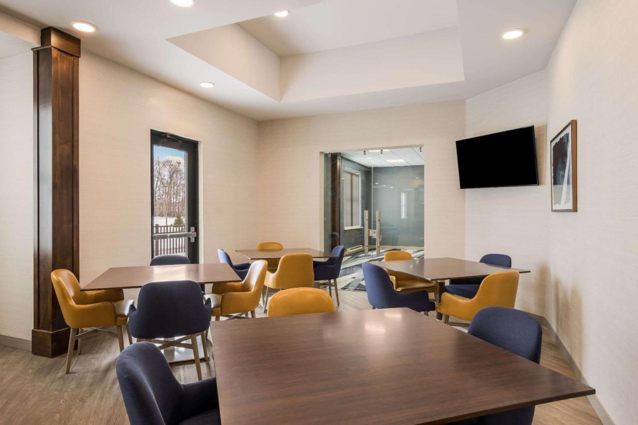 Mainstay Suites Ґейлорд Екстер'єр фото