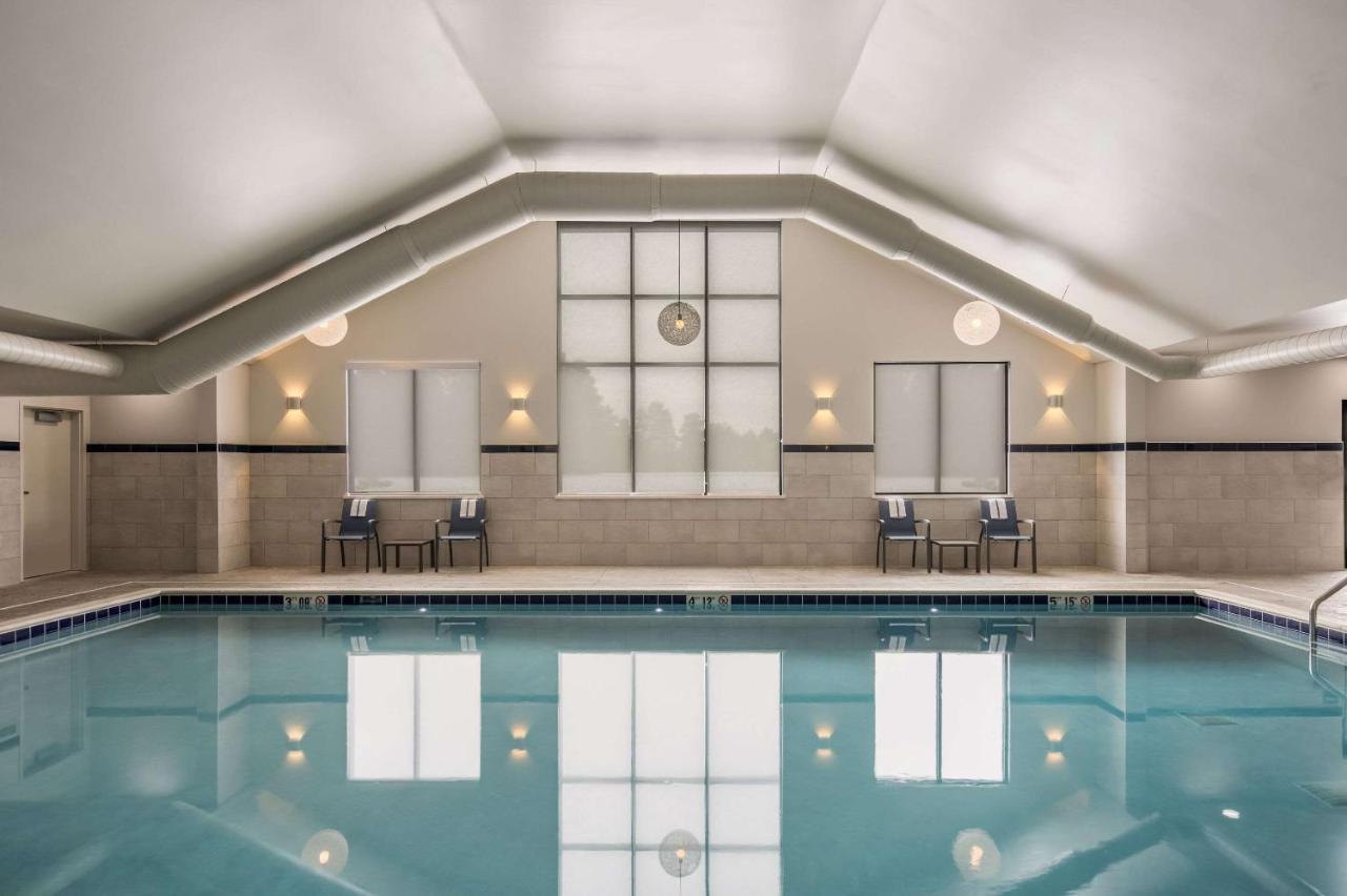 Mainstay Suites Ґейлорд Екстер'єр фото
